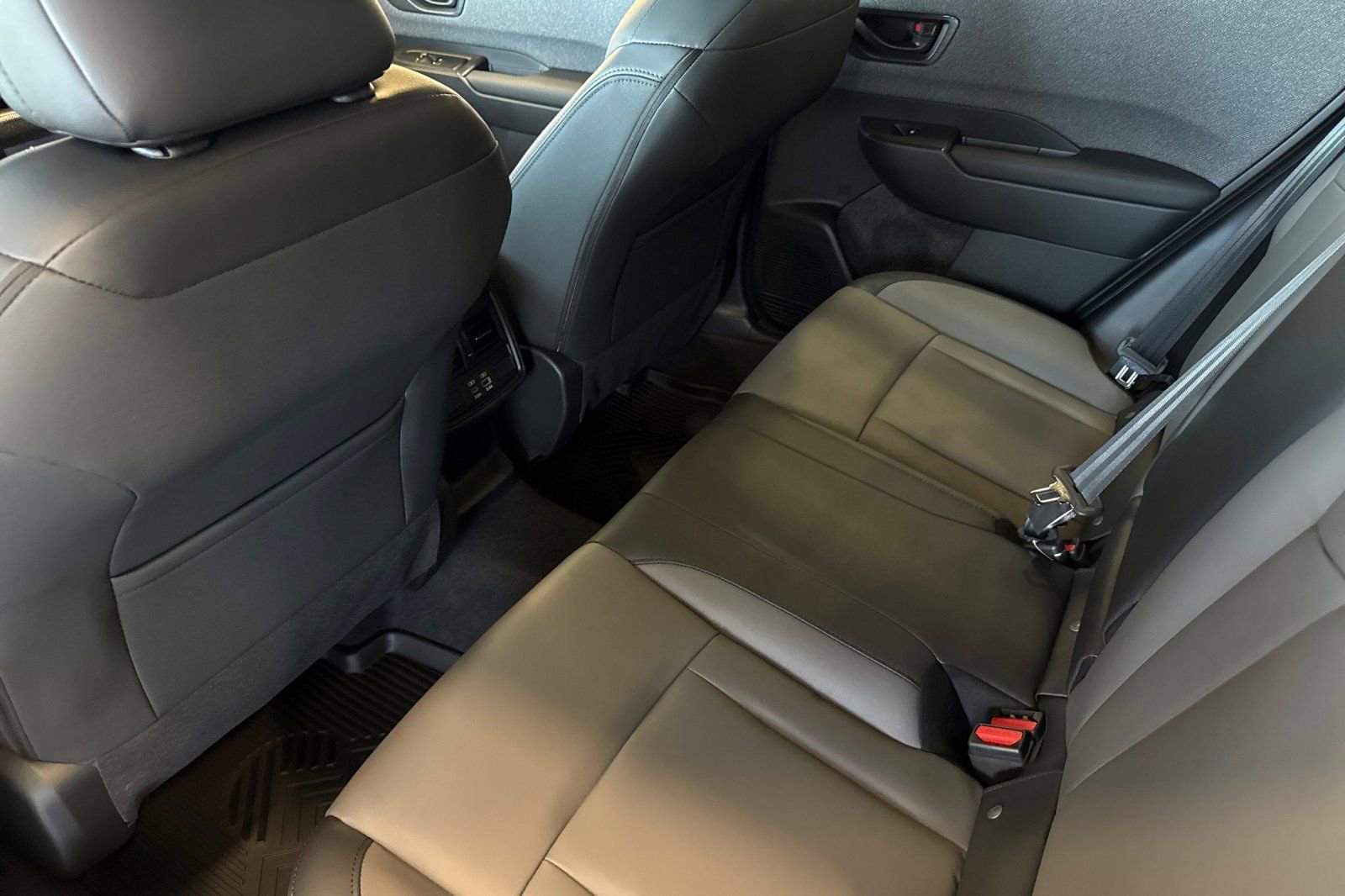 New 2026 Subaru Outback Premium image 11