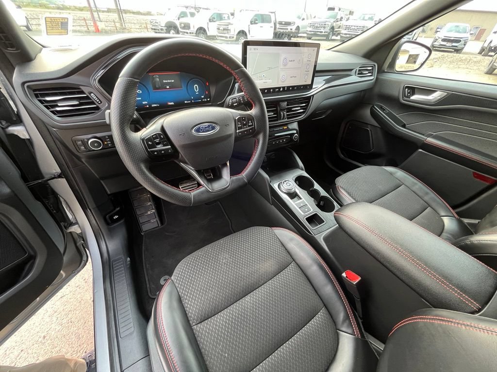 Used 2024 Ford Escape ST-Line Elite AWD/4WD image 10