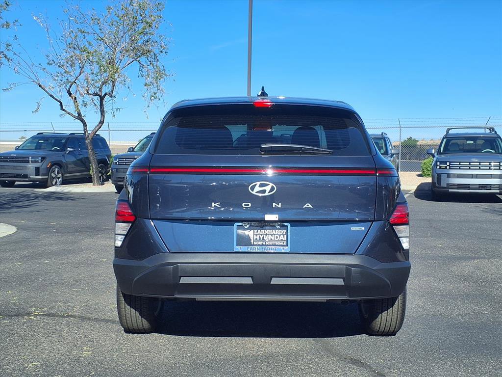 New 2026 Hyundai Kona SE image 5