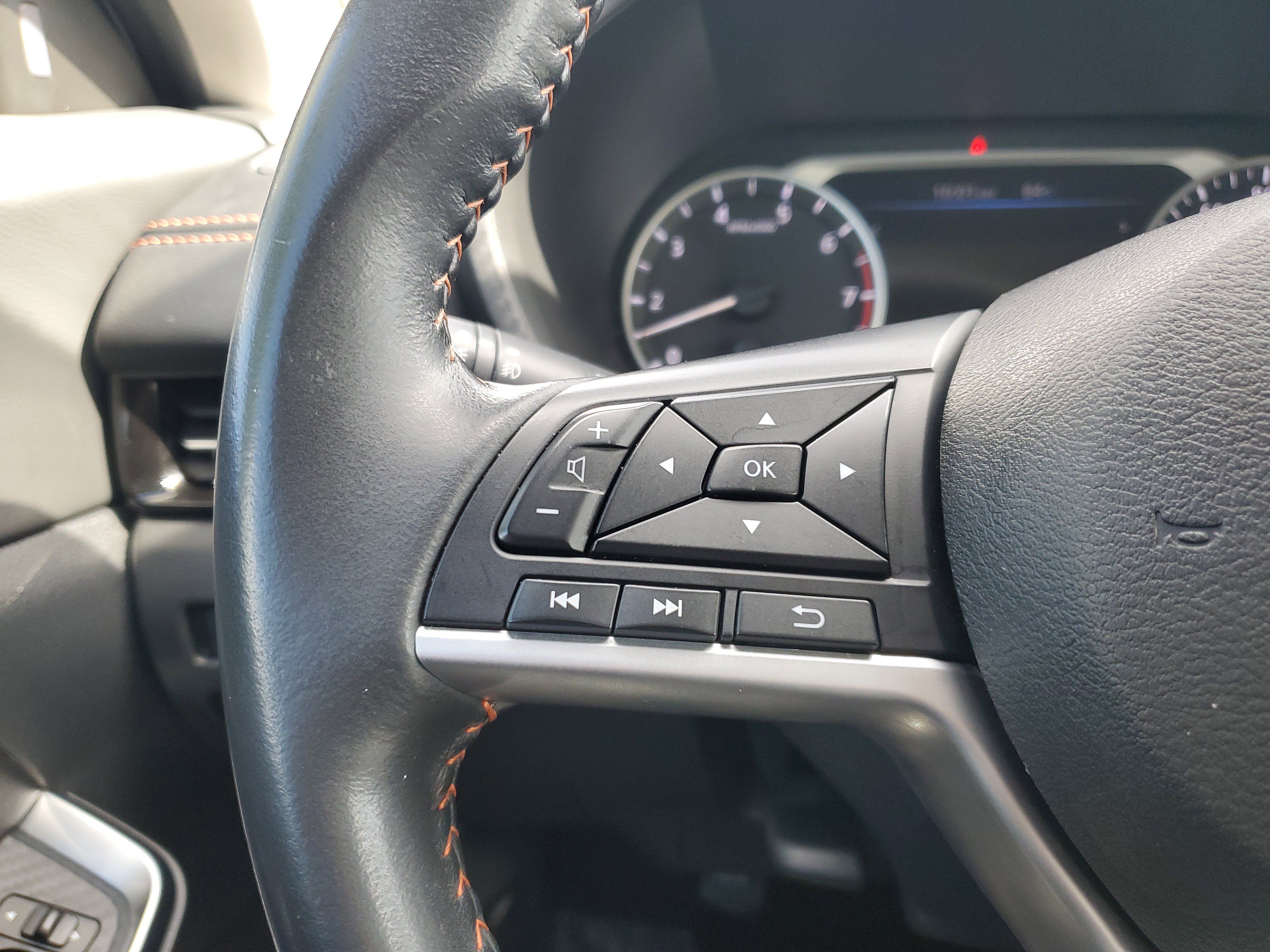 Certified 2022 Nissan Sentra SR image 17