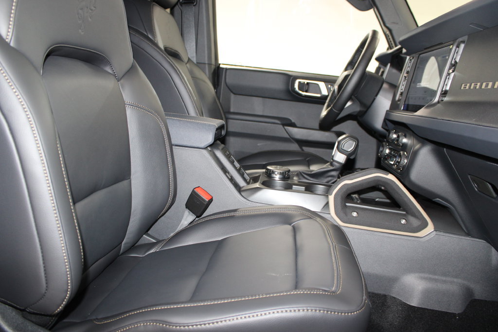 New 2026 Ford Bronco Badlands AWD/4WD image 27