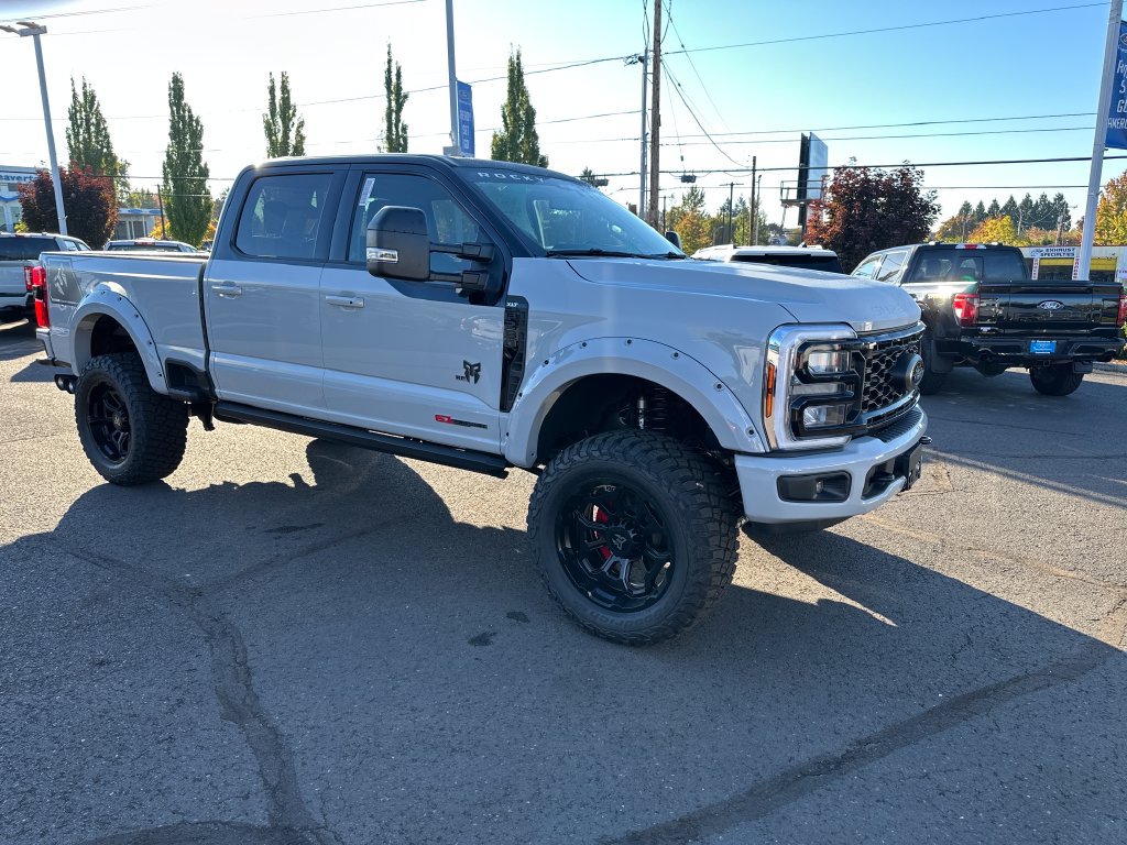 New 2026 Ford F250 XLT w/ XLT Premium Package AWD/4WD image 9