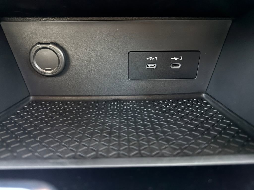 New 2026 Nissan Pathfinder SV image 18