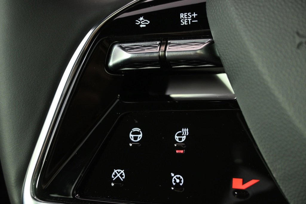 New 2026 Cadillac Vistiq Luxury w/ LPO, Floor Liner Package image 31