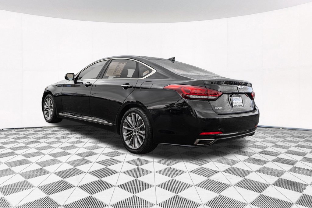 Used 2015 Hyundai Genesis 3.8 AWD/4WD image 8