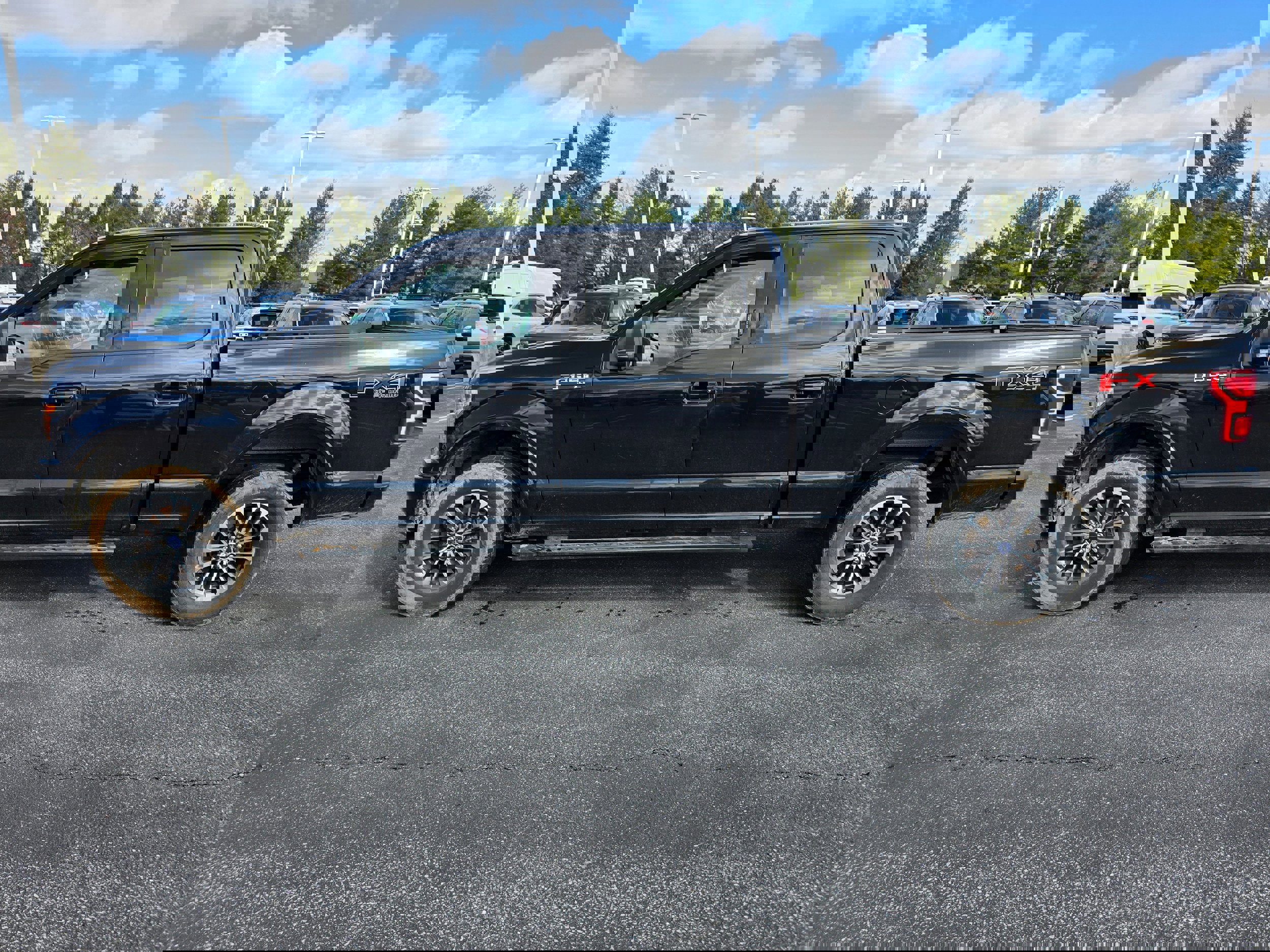 Used 2018 Ford F150 XLT w/ Equipment Group 301A Mid image 2