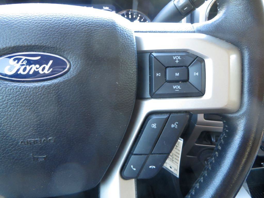 Used 2022 Ford F250 Lariat w/ Lariat Value Package AWD/4WD image 18