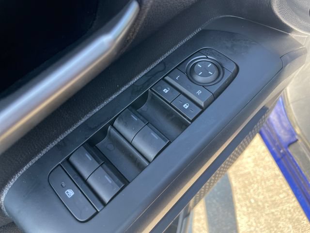Used 2024 Toyota Tacoma TRD Off-Road AWD/4WD image 21