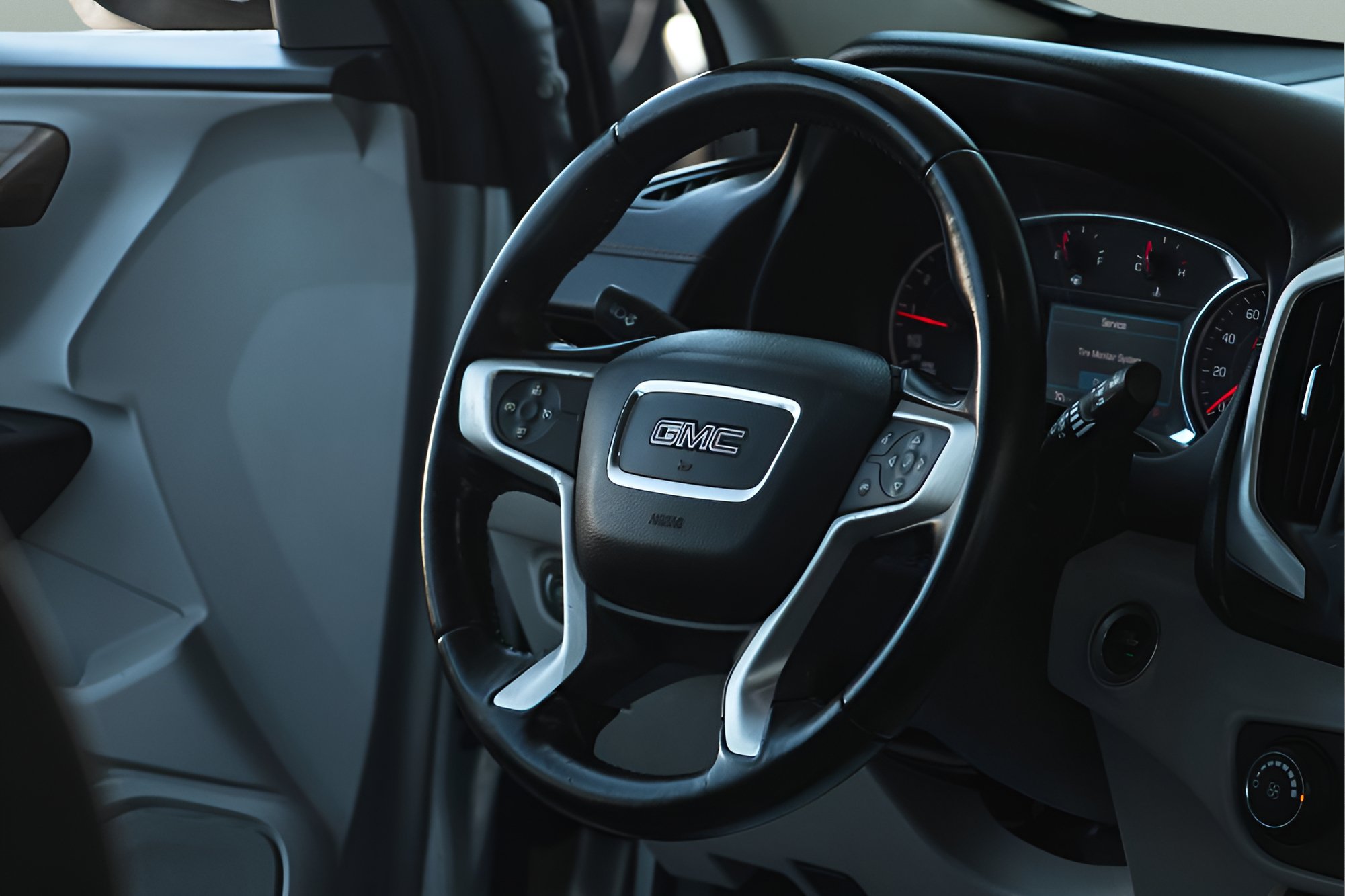 Used 2019 GMC Terrain SLE FWD image 17