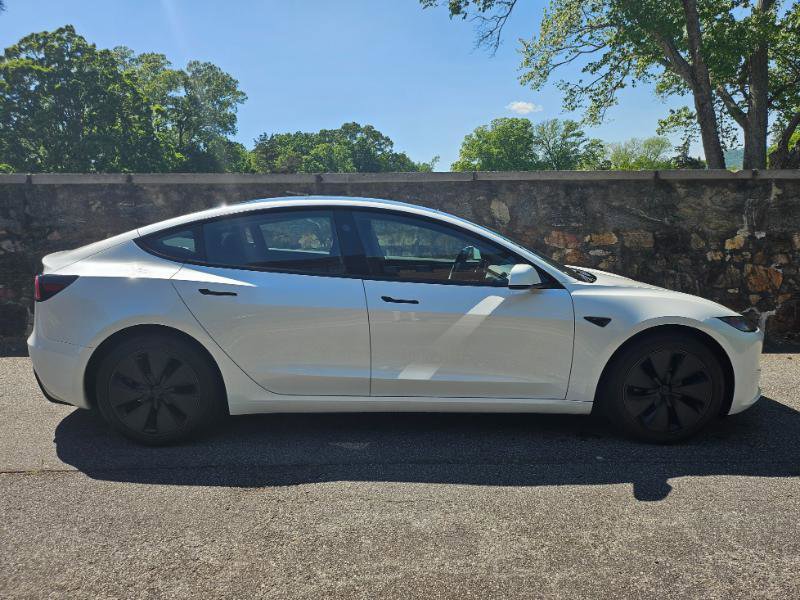 Used 2025 Tesla Model 3 Long Range RWD image 10