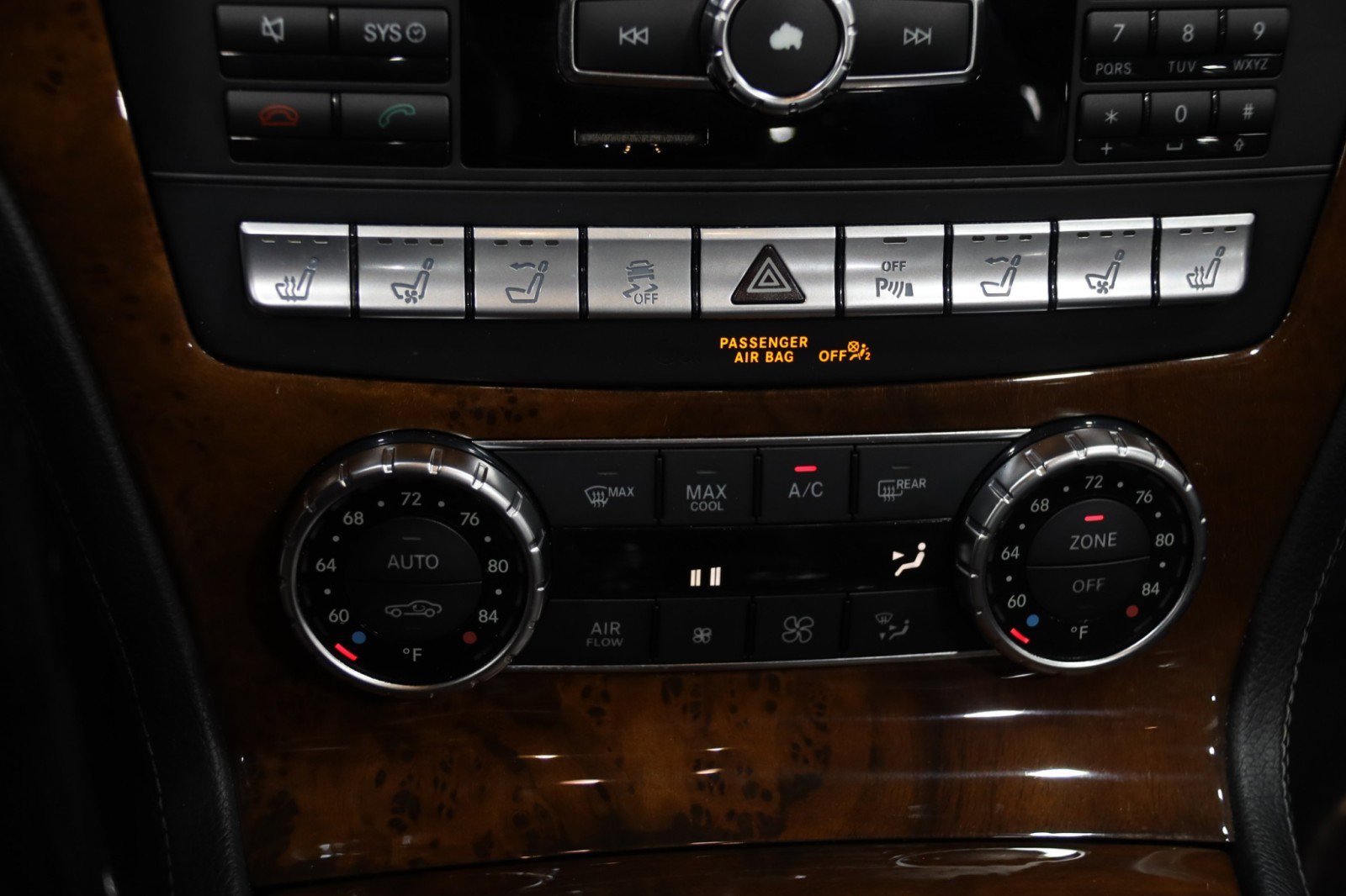 Used 2013 Mercedes-Benz SL 550 image 57