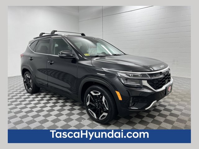 Used 2024 Kia Seltos SX w/ SX Sunroof Package