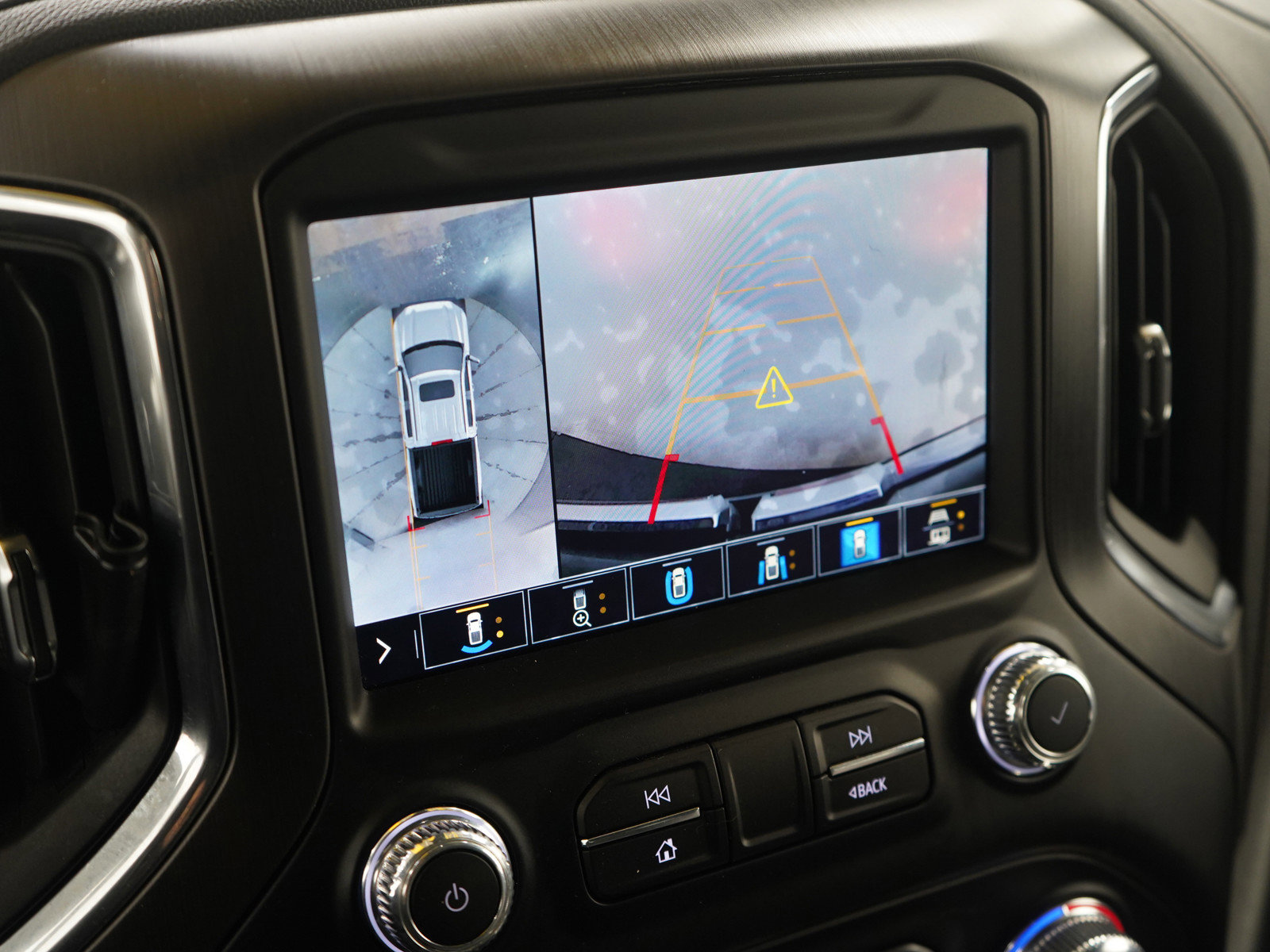 Used 2021 GMC Sierra 1500 AT4 w/ AT4 Value Package image 26