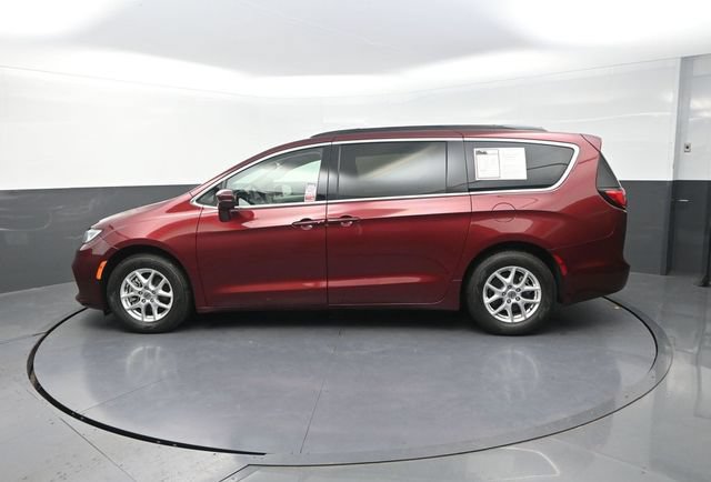 Used 2022 Chrysler Pacifica Touring-L FWD image 6
