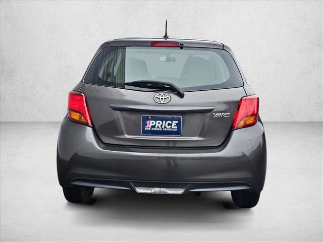 Used 2016 Toyota Yaris SE image 4
