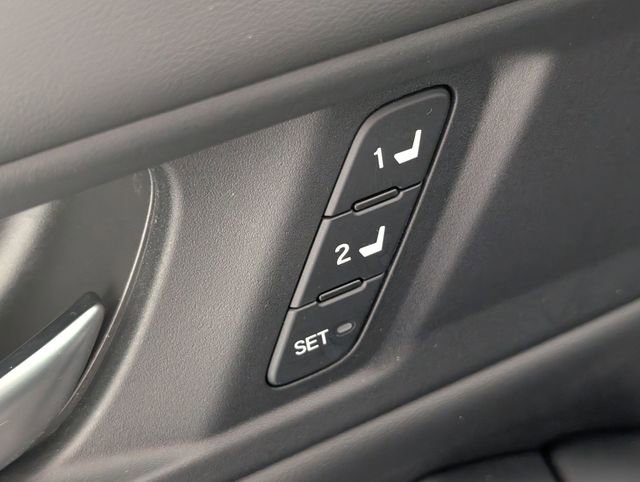 Used 2024 Honda Accord Sport image 11