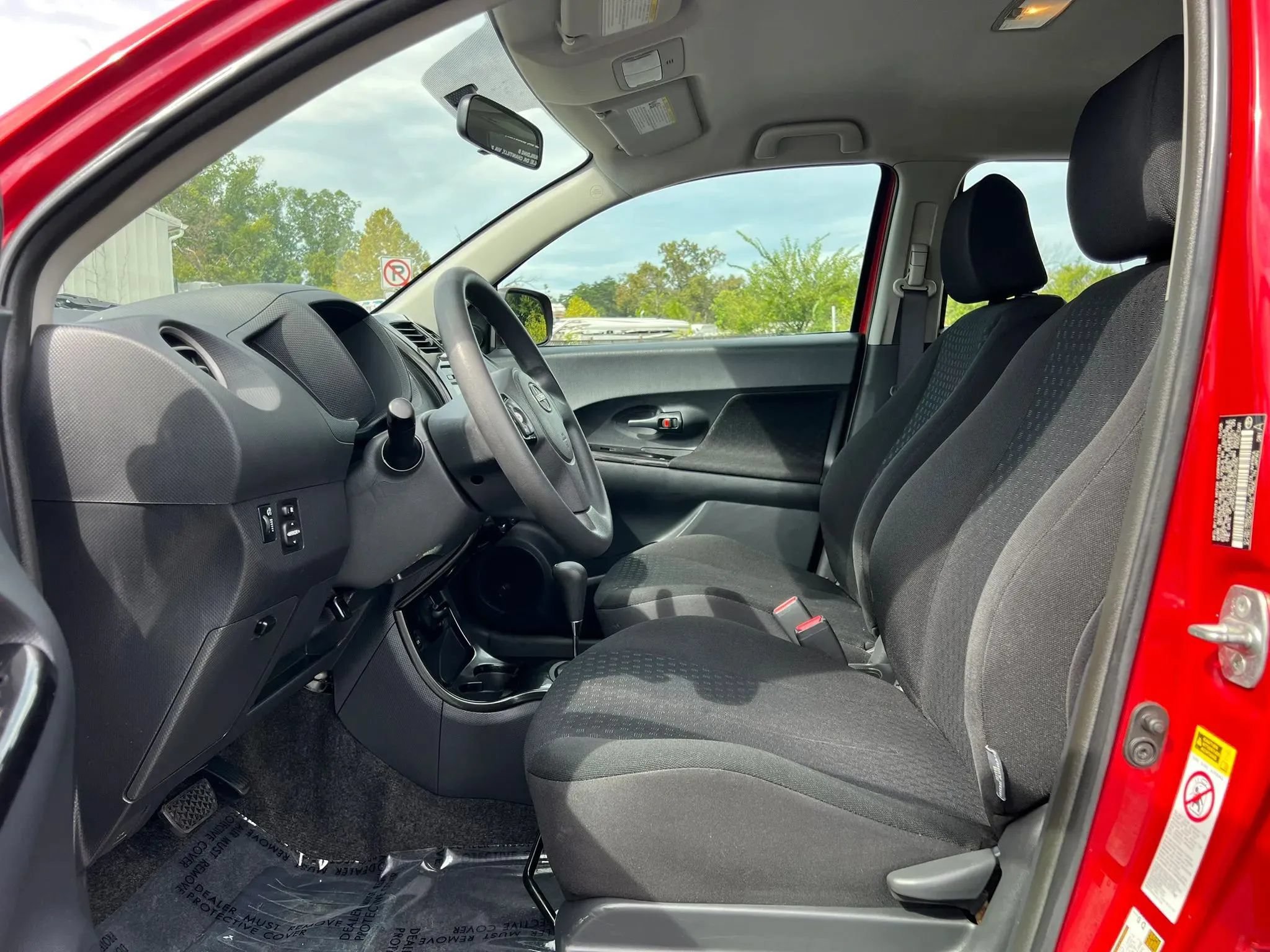 Used 2009 Scion xD FWD image 9