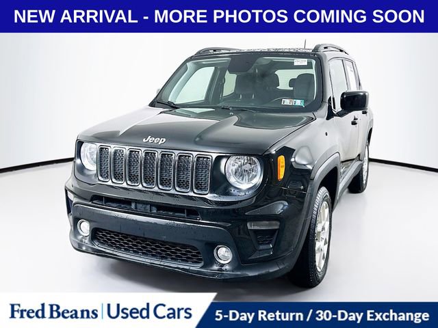 Used 2020 Jeep Renegade Latitude w/ Cold Weather Group AWD/4WD image 3