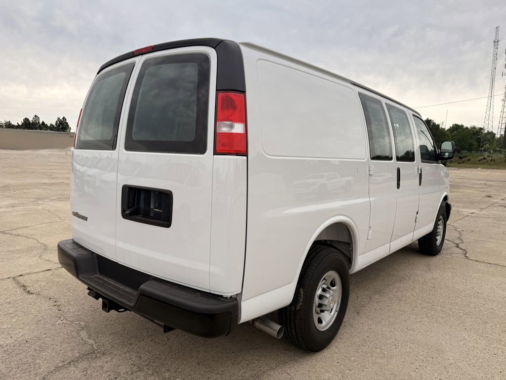 New 2025 Chevrolet Express 2500 w/ Driver Convenience Package RWD image 5
