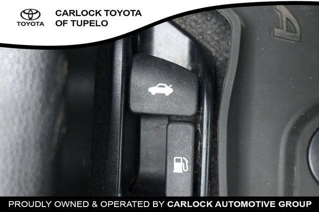 Used 2026 Toyota Corolla LE FWD image 19