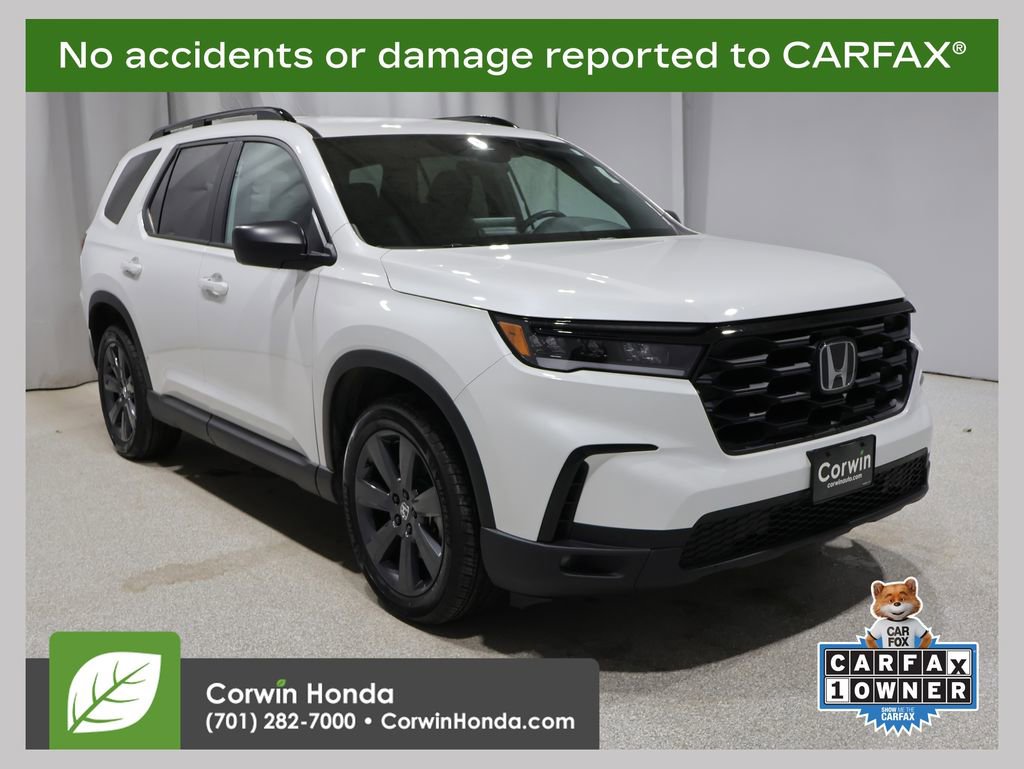 Used 2023 Honda Pilot Sport image 1
