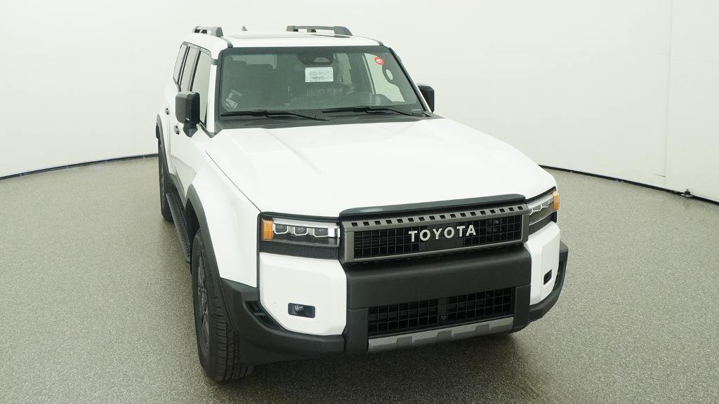 New 2027 Toyota Land Cruiser w/ Premium Package AWD/4WD image 17