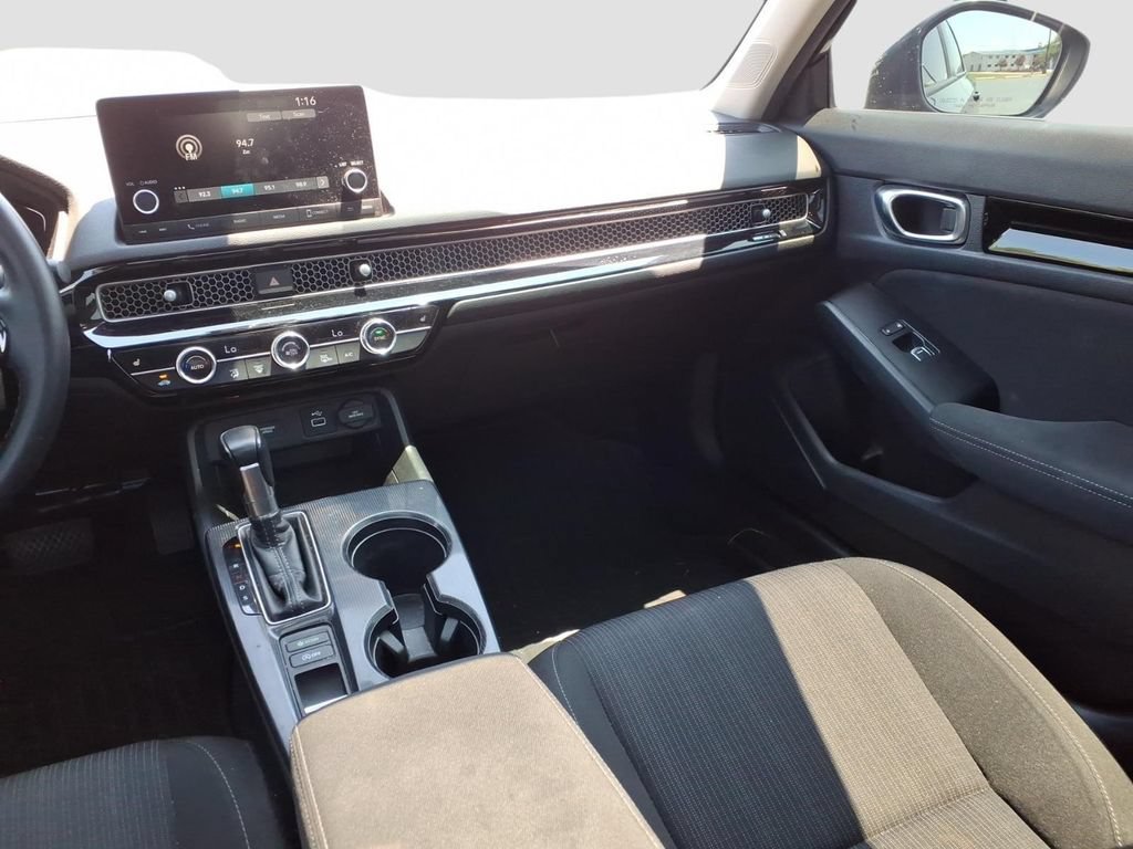 Used 2022 Honda Civic EX image 13
