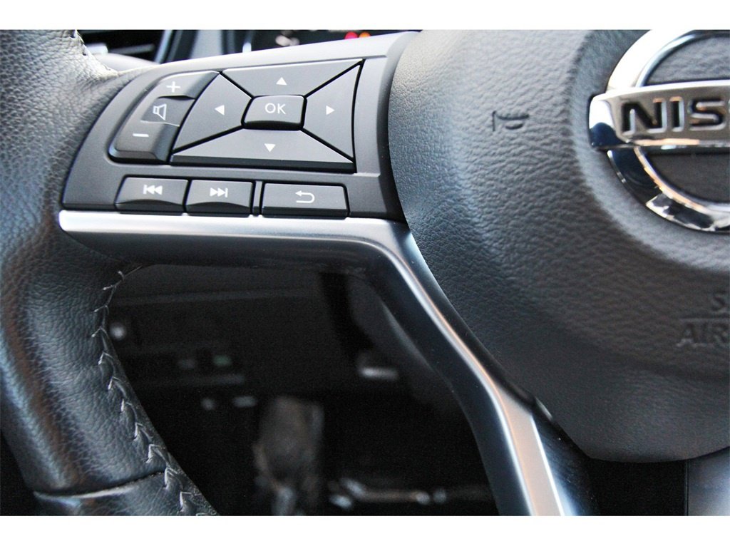 Certified 2022 Nissan Rogue Sport SL image 15