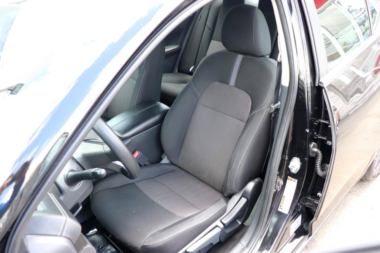 Used 2024 Nissan Sentra SV FWD image 11