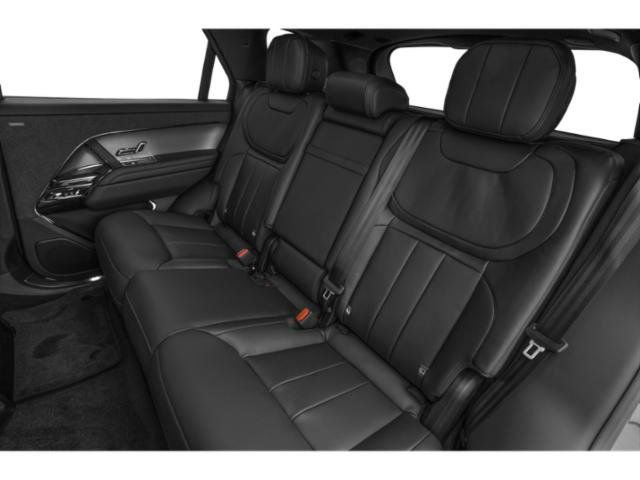 Used 2025 Land Rover Range Rover Sport SE AWD/4WD image 12