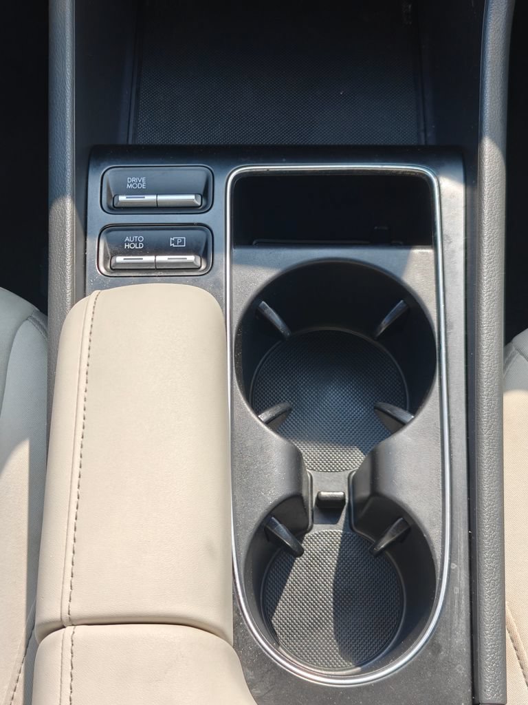 Used 2025 Hyundai Sonata SEL FWD image 20
