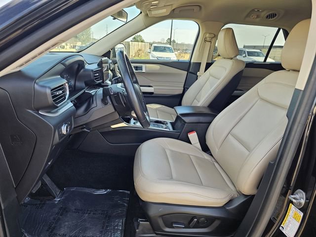 Certified 2020 Ford Explorer XLT w/ Equipment Group 202A image 12