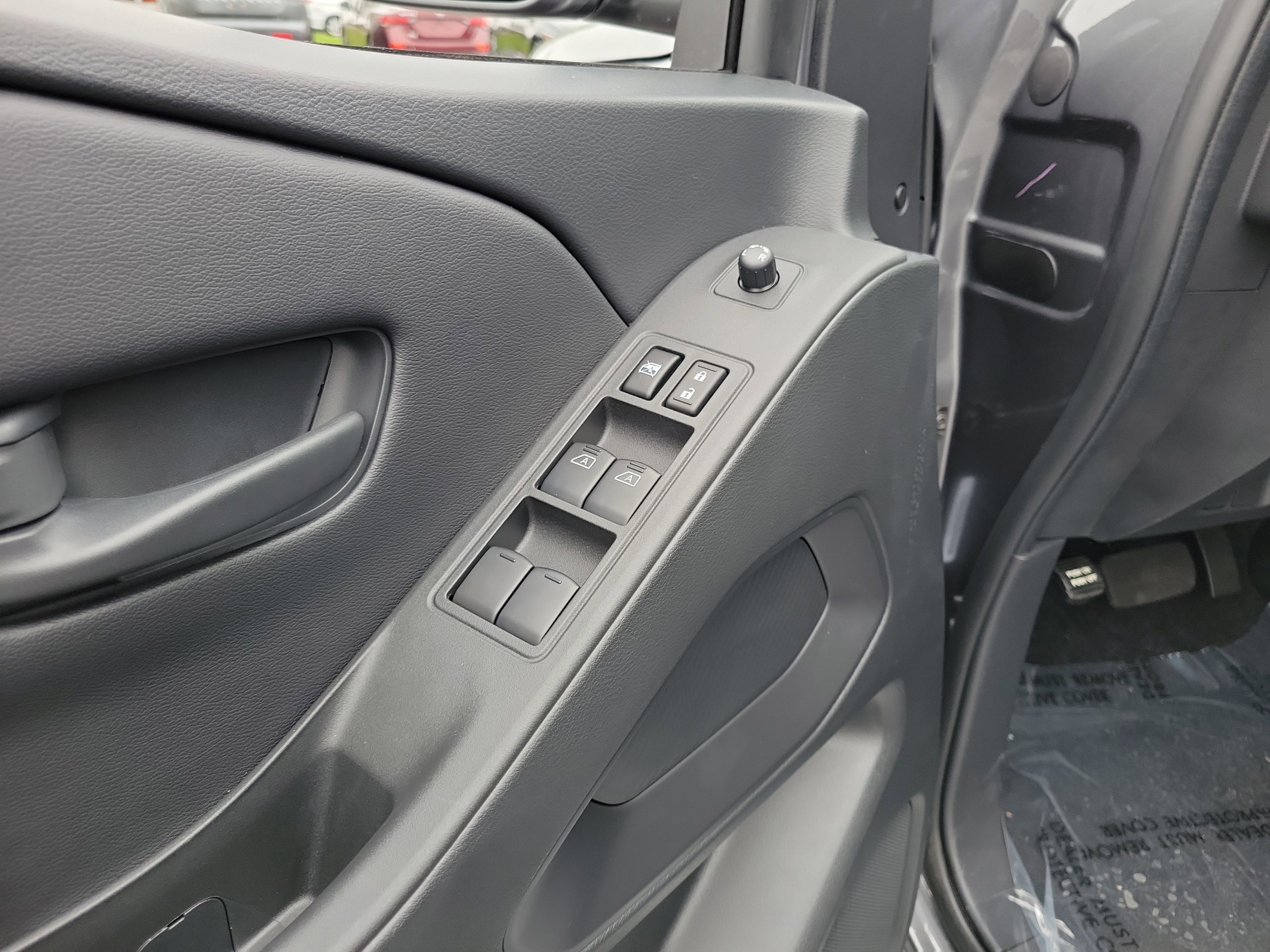New 2026 Nissan Frontier SV image 18