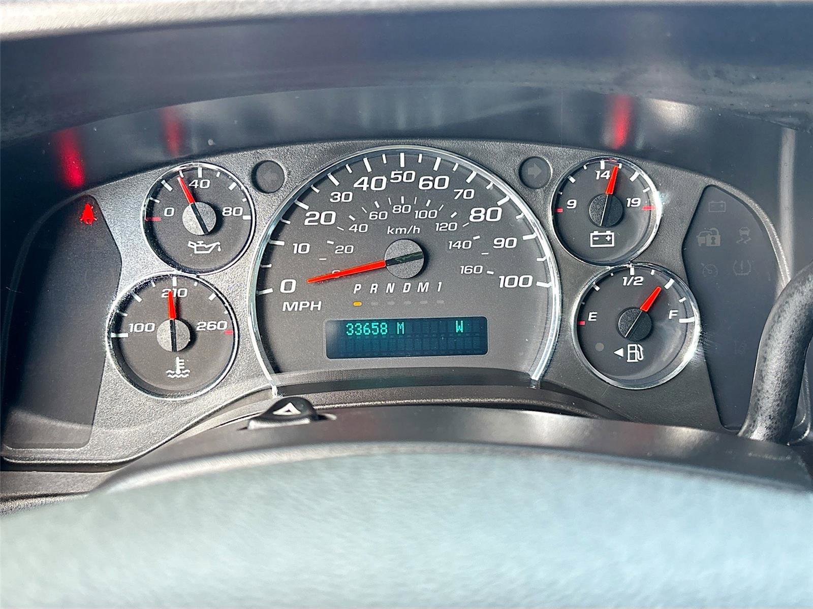 Used 2020 Chevrolet Express 3500 LT w/ LT Preferred Equipment Group image 12