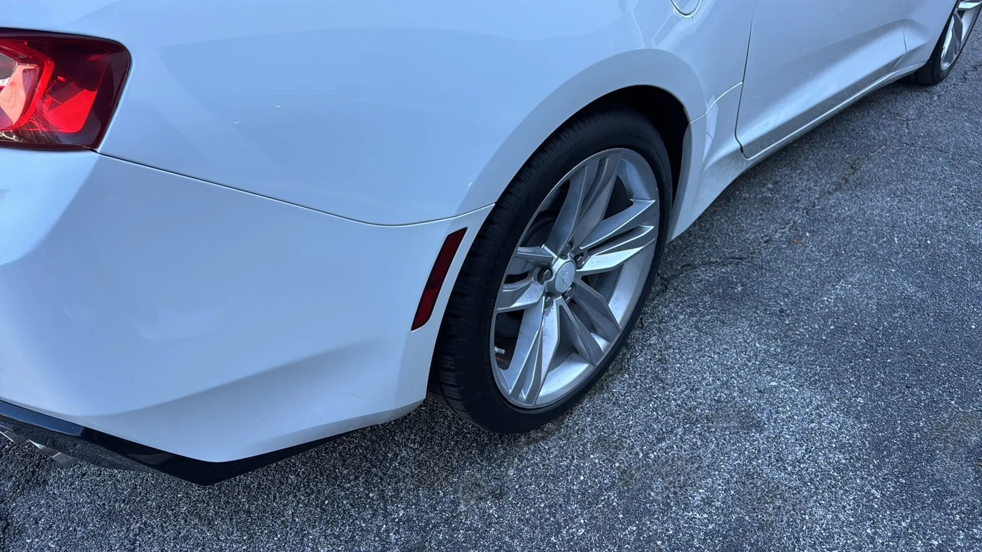 Used 2016 Chevrolet Camaro SS image 34