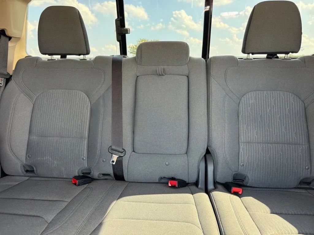 Used 2019 RAM 1500 Big Horn AWD/4WD image 19