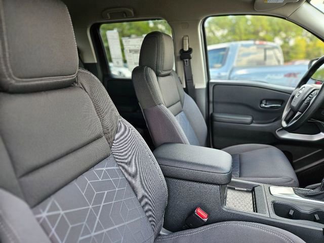New 2026 Nissan Frontier SV w/ Tow Package image 11