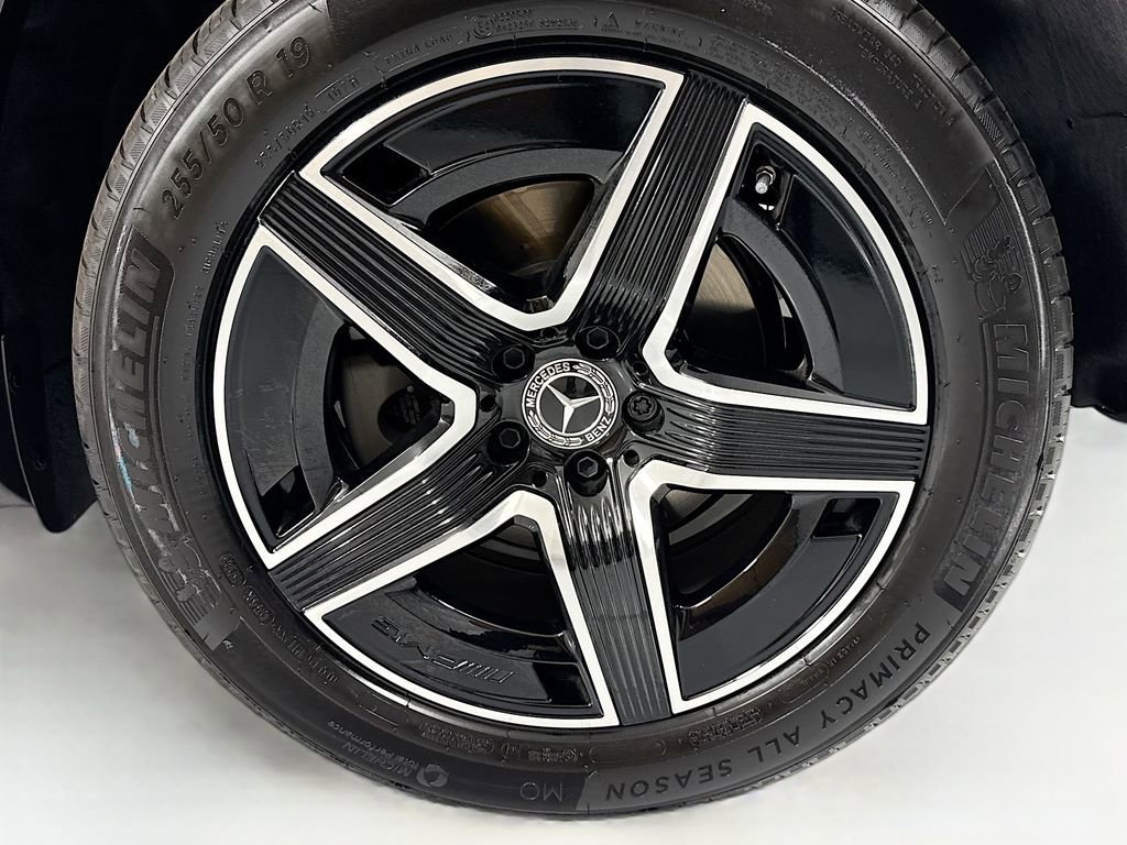 Certified 2026 Mercedes-Benz GLC 300 image 31