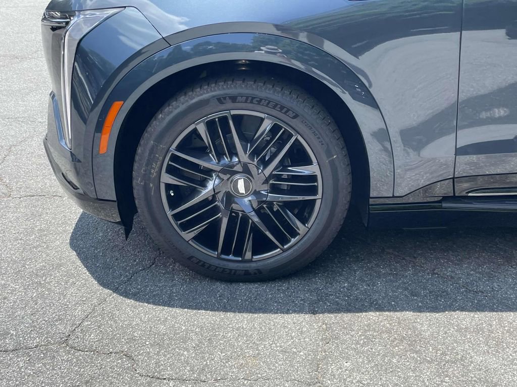 New 2026 Cadillac Escalade IQ Sport 2 w/ LPO, ONYX Package image 9