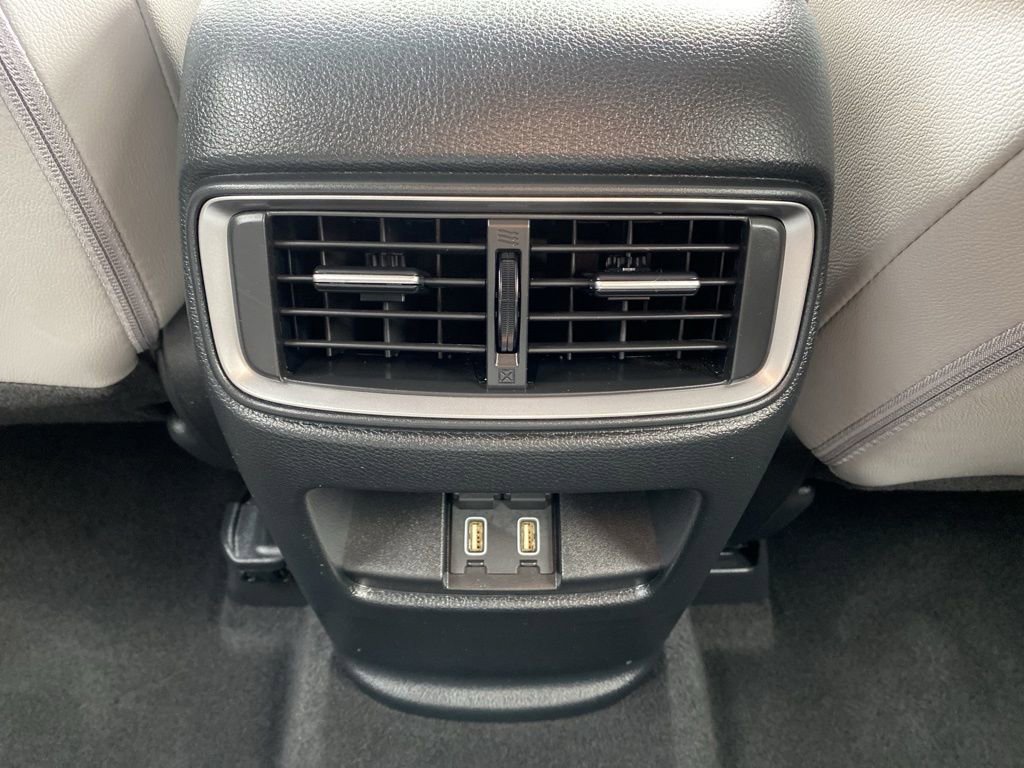Used 2021 Honda CR-V Touring image 11