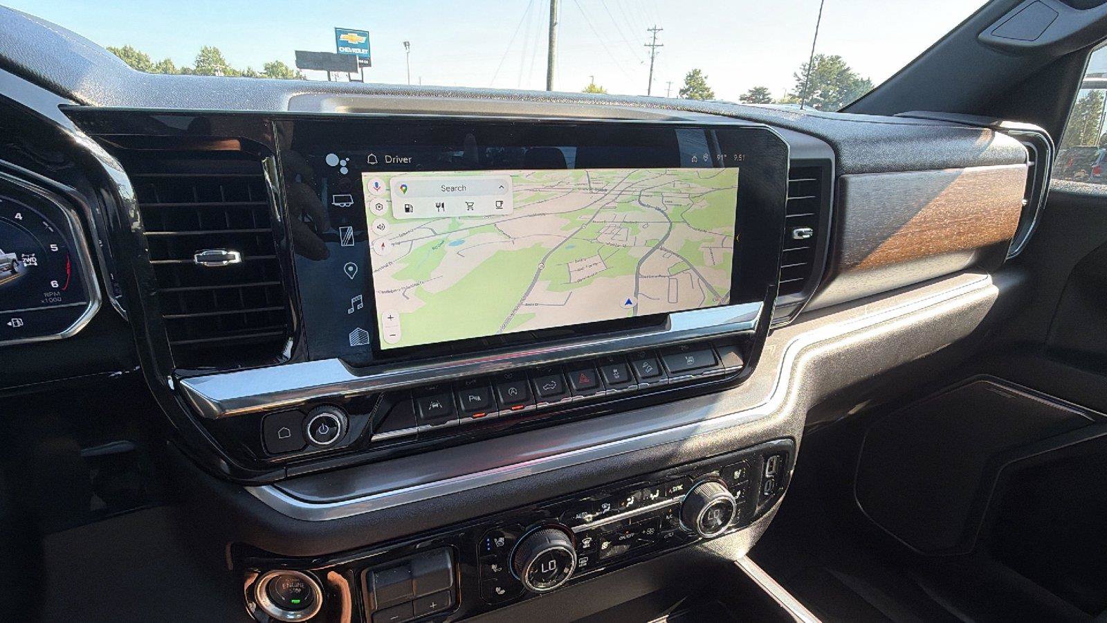 Used 2024 Chevrolet Silverado 1500 High Country w/ Midnight Edition AWD/4WD image 6