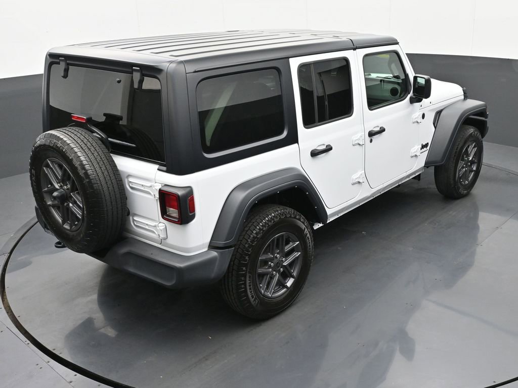 Used 2024 Jeep Wrangler Sport S image 46