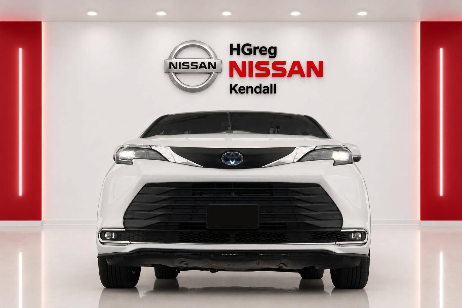 Used 2022 Toyota Sienna XLE FWD image 5