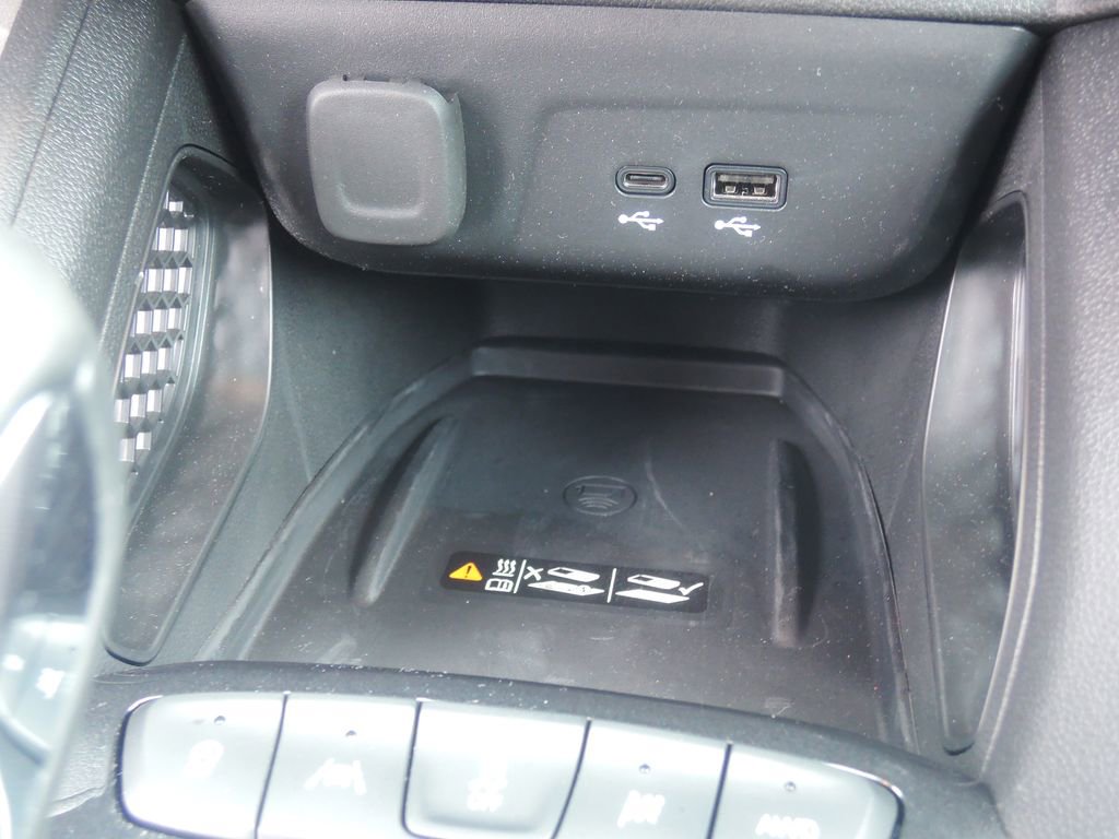 Used 2026 Chevrolet TrailBlazer LT w/ Convenience Package image 19