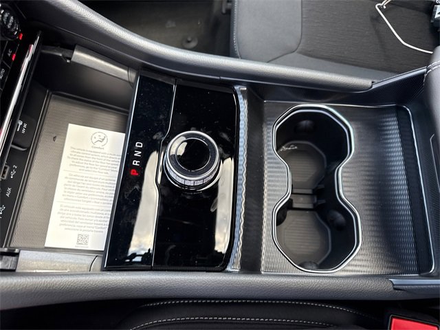 New 2025 Jeep Grand Cherokee L Laredo w/ Luxury Tech Group I image 24