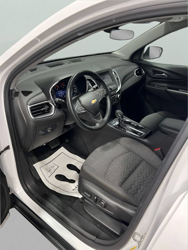 Used 2024 Chevrolet Equinox LT AWD/4WD image 7