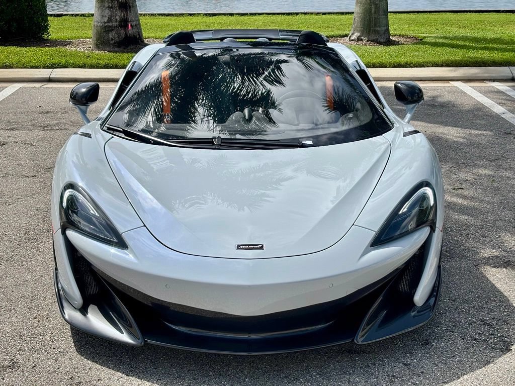 Used 2020 McLaren 600LT Spider RWD image 3