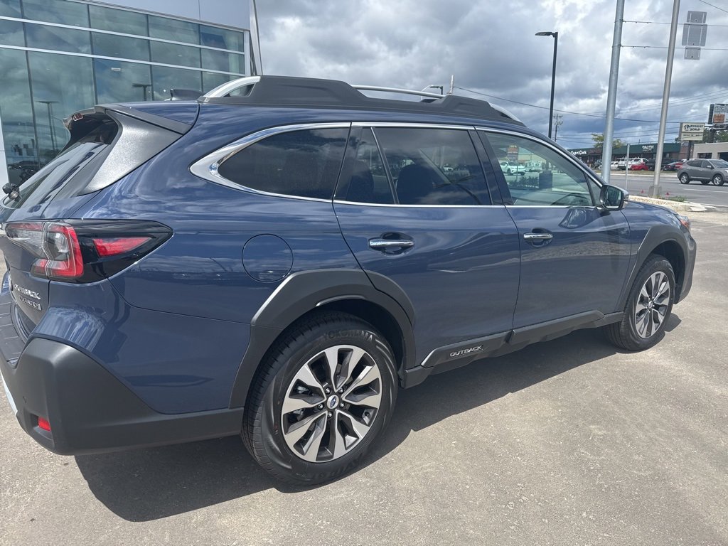 New 2025 Subaru Outback Touring XT image 6
