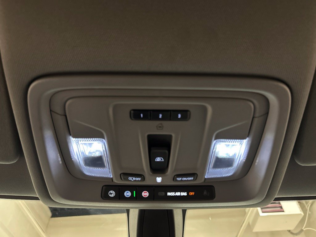 Used 2020 GMC Sierra 1500 Elevation w/ Elevation Value Package AWD/4WD image 27