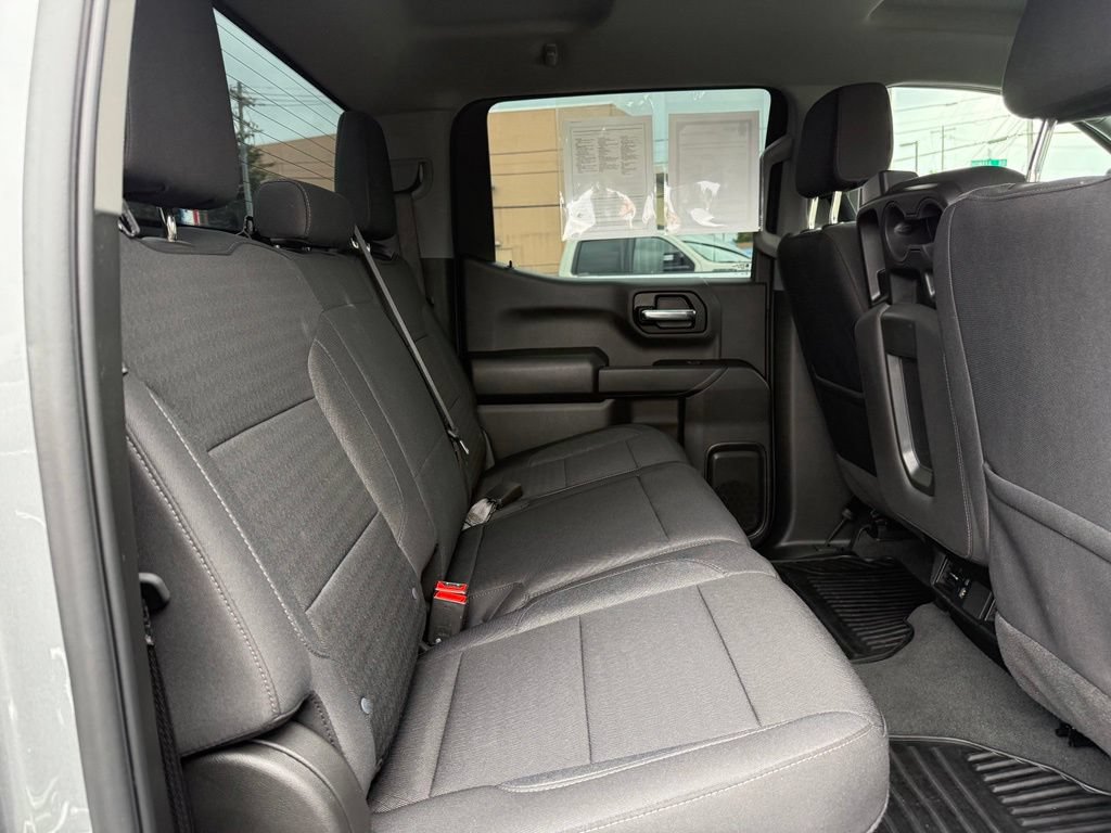 Used 2025 Chevrolet Silverado 1500 Custom Trail Boss AWD/4WD image 13